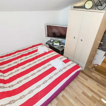 아파트 Two-bedroom In Pag