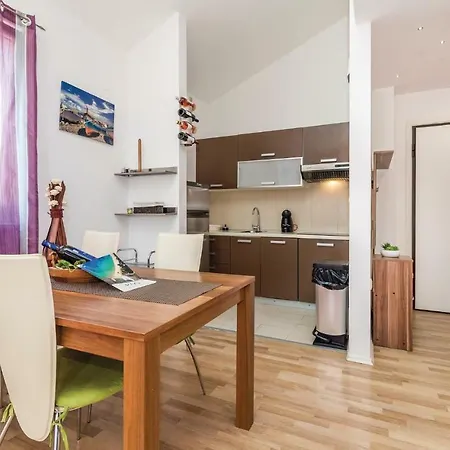 Two-bedroom In Pag 파그