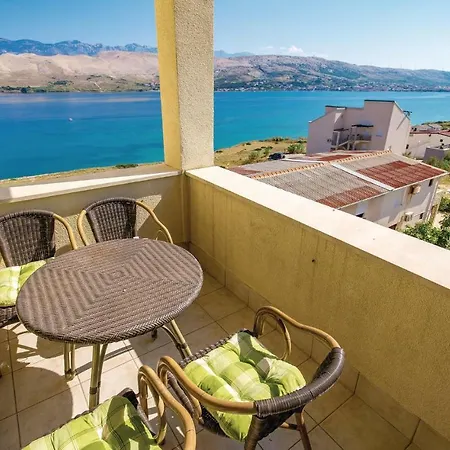 Two-bedroom In Pag Apartment Pag Town